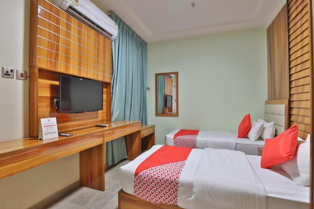 Blue Diamond Hotel