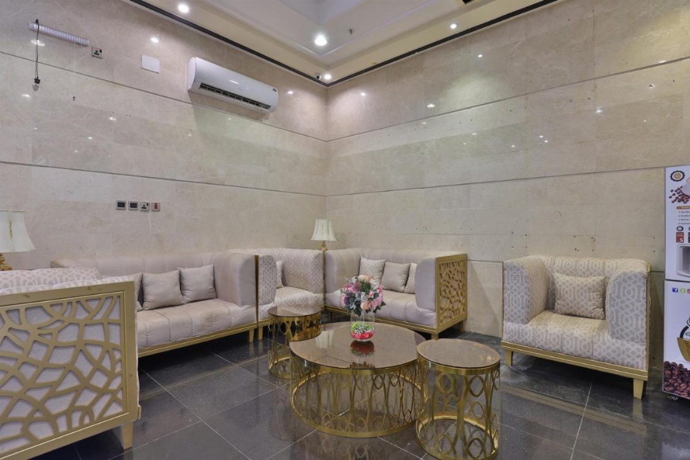 Blue Diamond Hotel